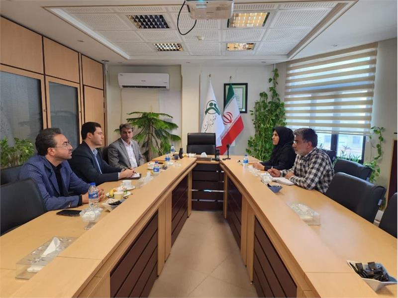 نشست هم اندیشی مدیران شرکت های تابعه صندوق بازنشستگی در استان مرکزی
