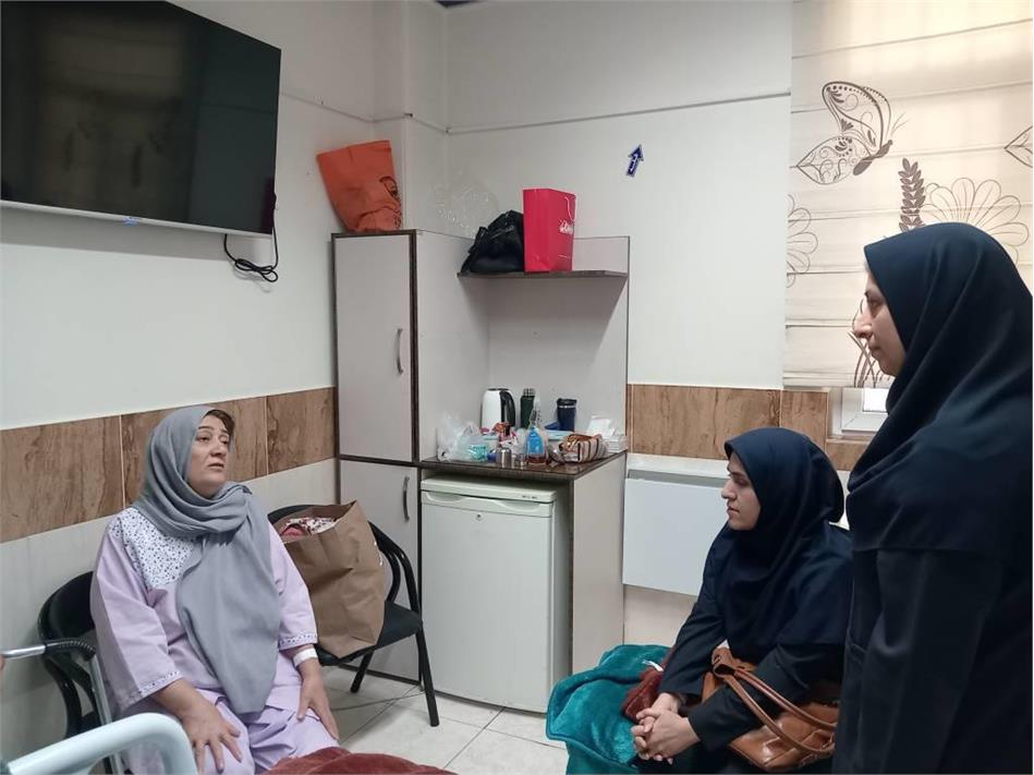 بازدید میدانی مدیر صندوق استان مرکزی از مراکز درمانی و پذیرش بیمه تکمیلی بازنشستگان