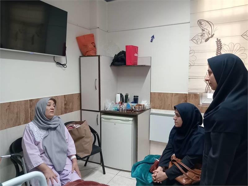 بازدید میدانی مدیر صندوق استان مرکزی از مراکز درمانی و پذیرش بیمه تکمیلی بازنشستگان